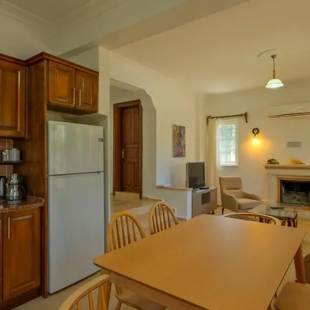 Villa With Swimming Pool At Calis 3 Bedrooms *